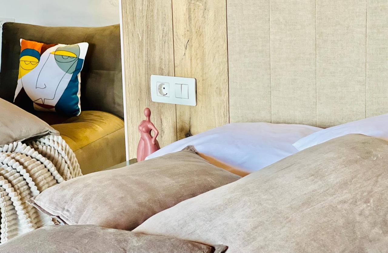 Canaryislandshost L The Sky Suites Tinajo Eksteriør billede